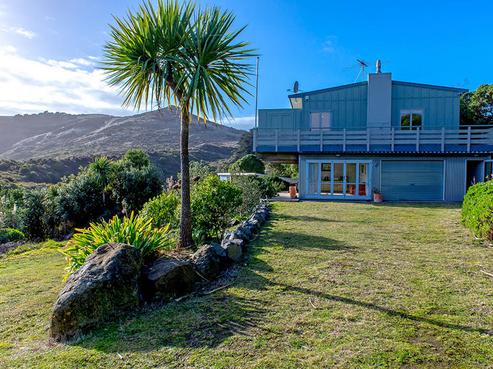 35 Pakihau Road, Harington Point