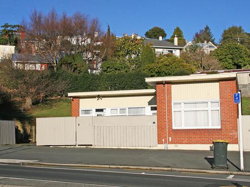 11 Kaikorai Valley Road, Kaikorai