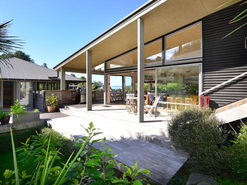 7 Buckleton Road, Tawharanui Peninsula