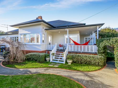 8 Amaru Road, One Tree Hill
