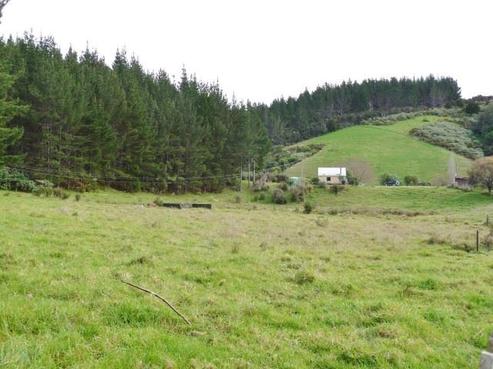 555 Backriver Road, Peria