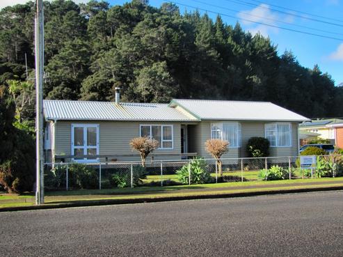 302 Kuranui Street, Thames
