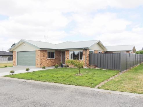 52 Daniell Street, Solway
