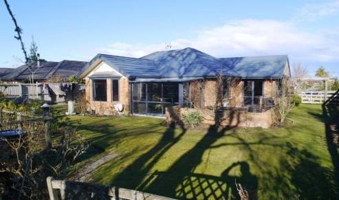 6 Aintree Place, Rangiora