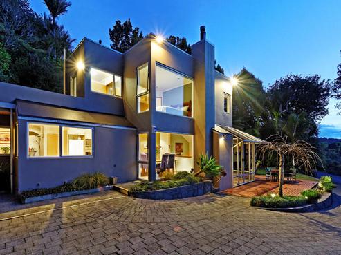 1 North Way, Titirangi