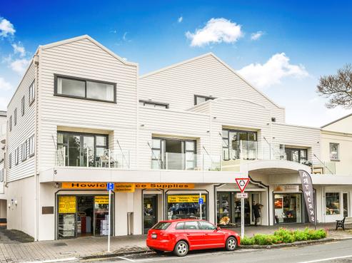 18/5 Cook Street, Howick