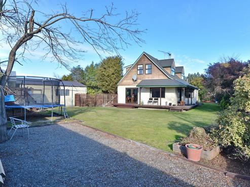 92 Alford Forest Road, Allenton