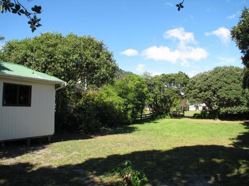 216 Kenwood Drive, Matarangi