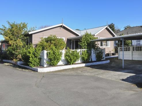 331 Waterloo Road, Waterloo