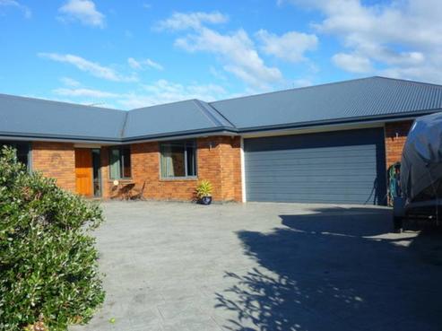 134 Aldinga Avenue, Stoke