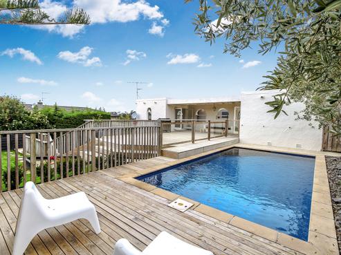 148 Weatherly Road, Torbay