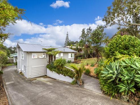 25 Holt Avenue, Torbay