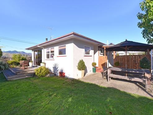 31 Pitfure Road, Wakefield