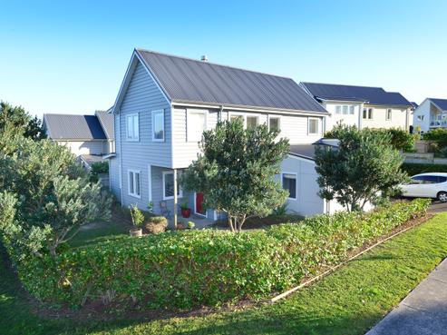 1 Cape Cod Drive, Gulf Harbour