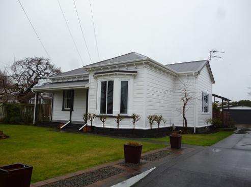 9 Collins Street, Hawera