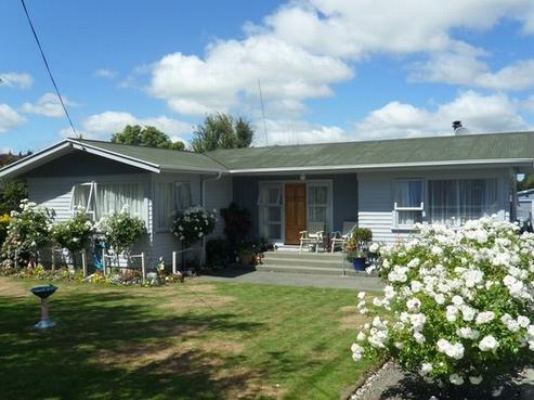 12 Oaklea Avenue, Marton