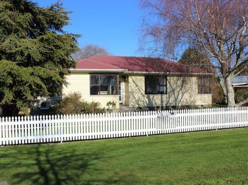 14 Umere Road, Karamea
