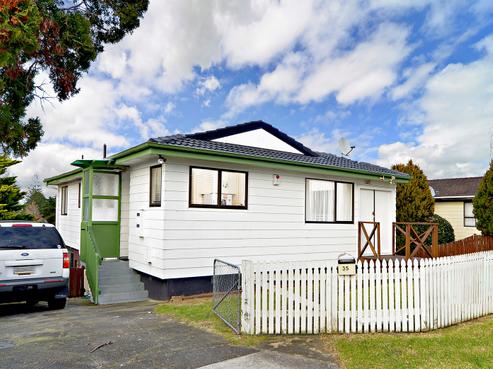 35 Mcquarrie Avenue, Wattle Downs