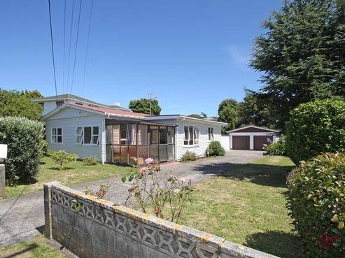 3 Gray Avenue, Paraparaumu Beach