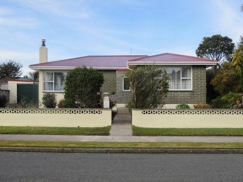 77 Conway Crescent, Glengarry