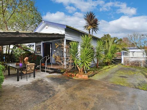 16 Waiari Road, Conifer Grove