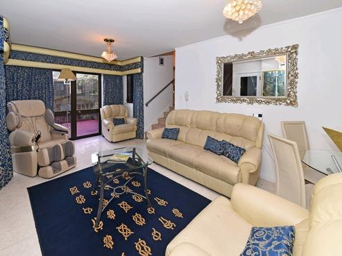 22B Channing Crescent, Botany Downs
