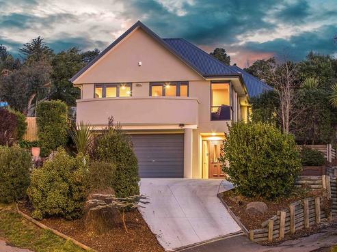 151 Port Hills Road, Heathcote Valley