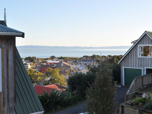 110 Vanguard Street, Thames