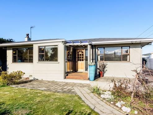 7 Fry Street, Motueka