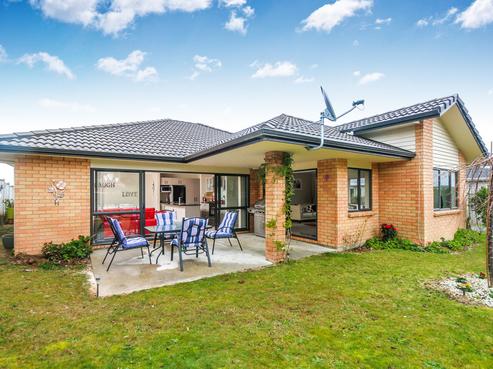 6 Basin Place, Pukekohe