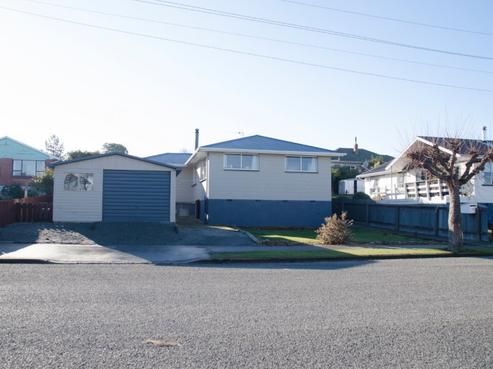 40 Leckie Street, Redruth