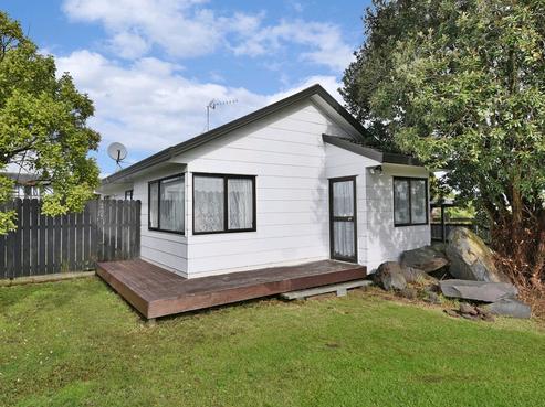 2 Bellville Drive, Clendon Park