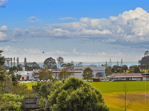 16 Rimu Road, Stanmore Bay