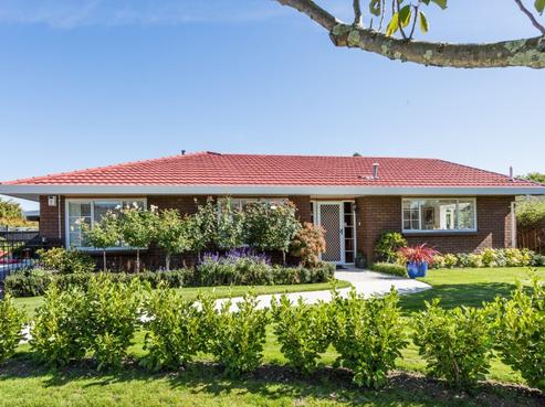 9 Lennon Grove, Havelock North