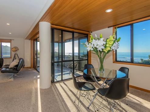 1/88 Esplanade, Sumner