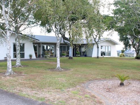 227 Trig Road, Whitford