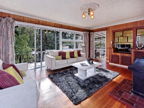 15 Minnehaha Avenue, Titirangi