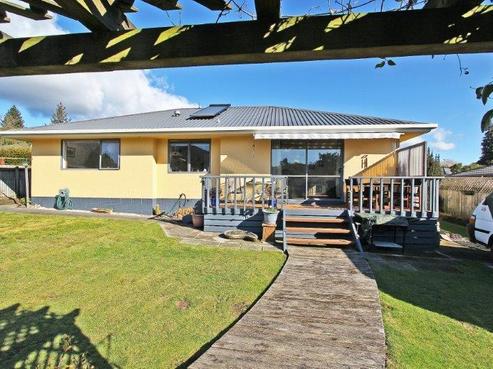 3 Jenkins Place, Wakatu