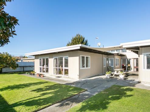 92A Wycliffe Street, Onekawa