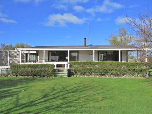 36 Lincoln Road, Carterton