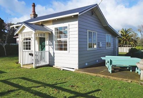 56 Karaka Street, Manaia