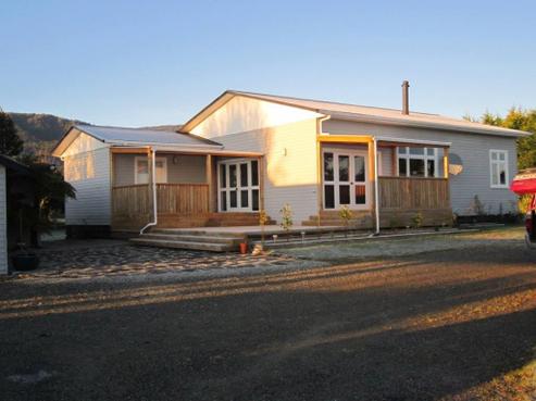 60 Moorhouse Street, Ross
