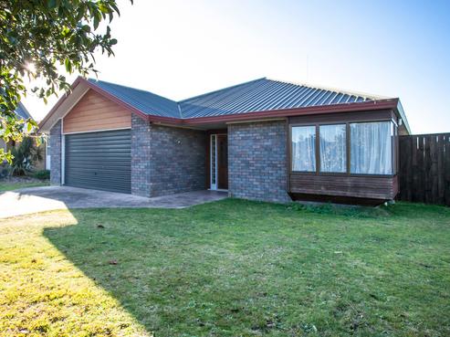 19 Kingsley Street, Leamington