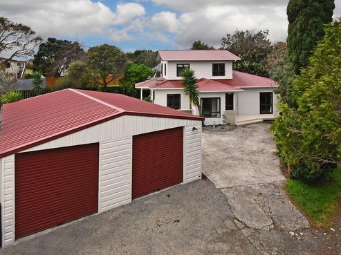 8A Hosking Place, Clarks Beach
