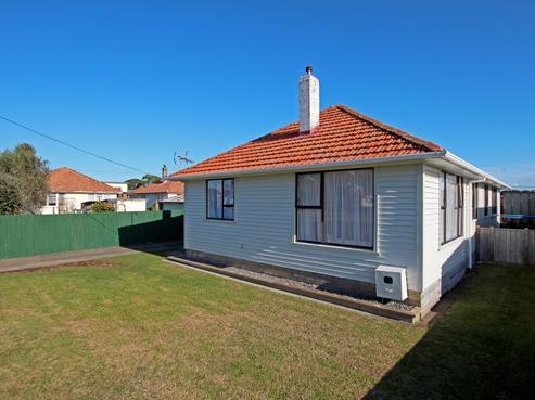 85 Broadway, Waitara