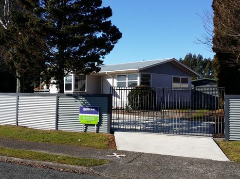 3 Adam Place, Mangakakahi