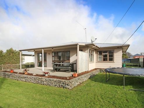 38 Hedges Street, Sanson