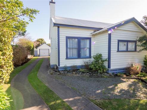 3 Collins Street, Hawera