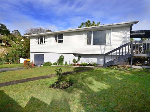 2 Macnay Way, Murrays Bay