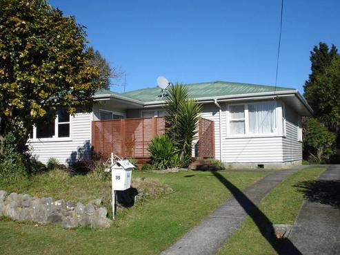 35 Elliott Crescent, Owhata